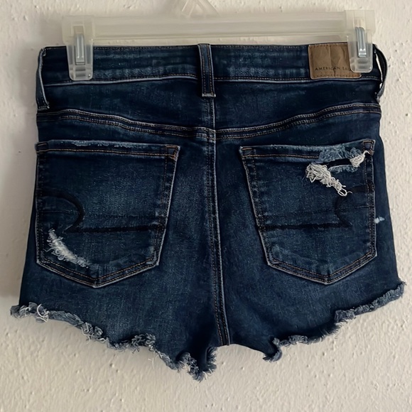 American eagle Distressed high waisted jean shorts - Picture 2 of 4